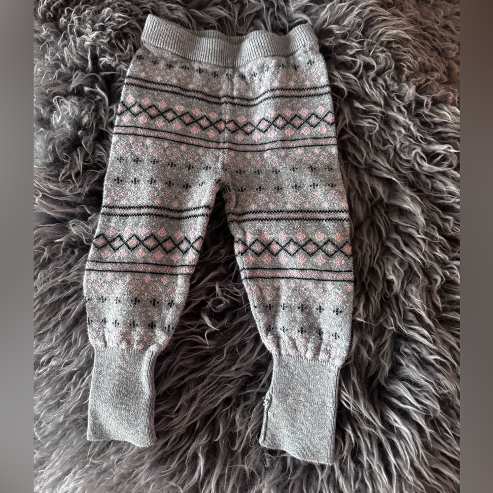 Joe Fresh Gray and Pink Fair Isle Knit Leggings